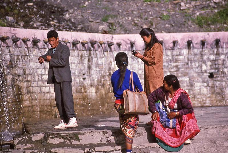 WT 1000 181-13 Nepal.jpg